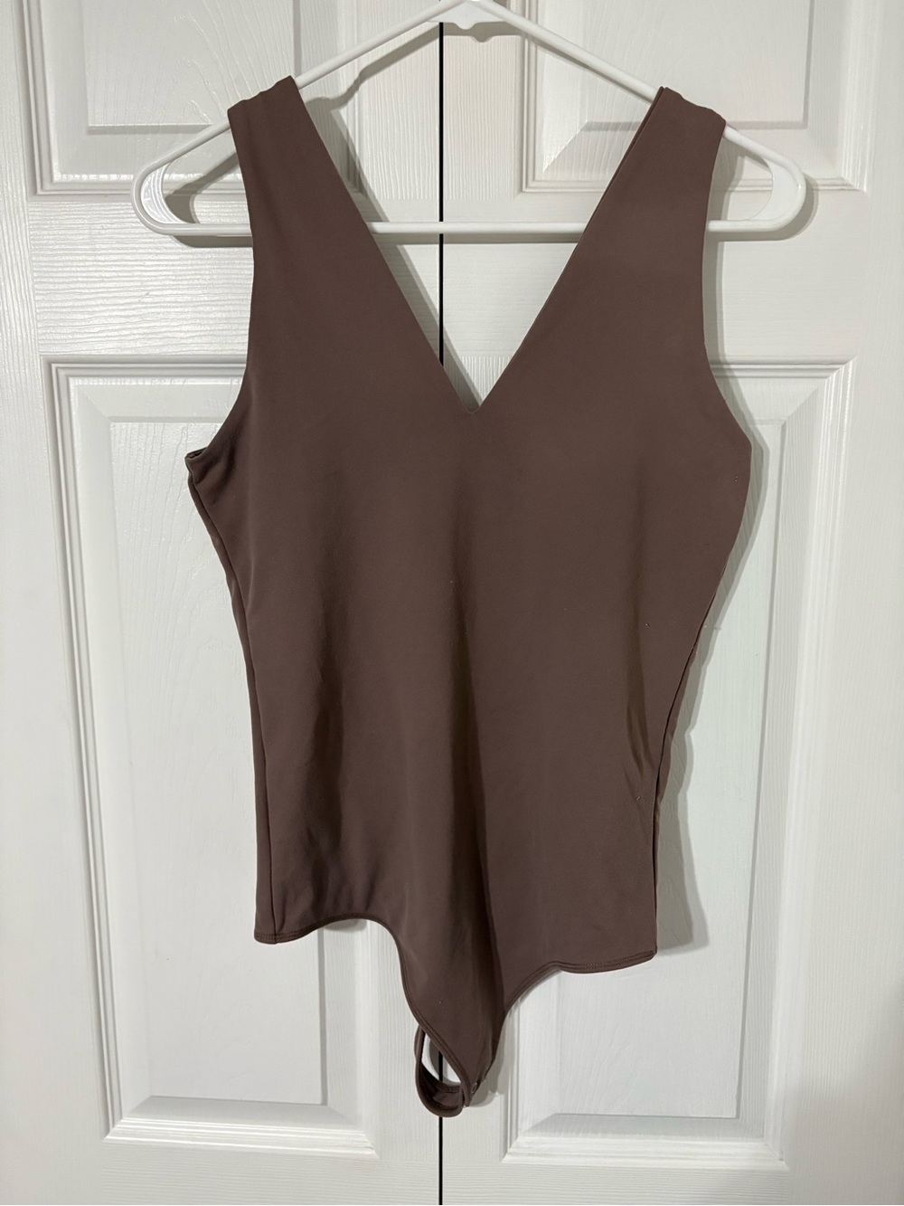 Abercrombie & Fitch V-Neck Sleeveless Bodysuit in Taupe
